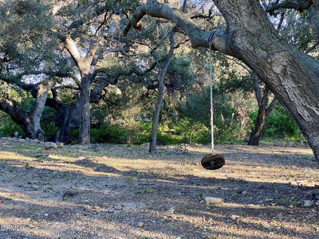 1073 Shippee Lane, Ojai CA: https://media.crmls.org/mediaz/ae4a914b-1b66-413a-931d-7e62abce2f51.jpg