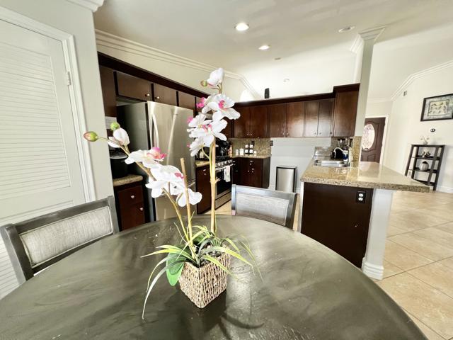 82222 Pinyon Avenue, Indio CA: https://media.crmls.org/mediaz/ae4b3bab-22ad-48b1-9e6b-33ac3387fb32.jpg