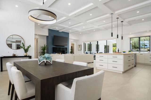 74846 Fox Hills Court, Palm Desert CA: https://media.crmls.org/mediaz/ae4ca558-2ac9-4a8c-a318-a514530a2208.jpg