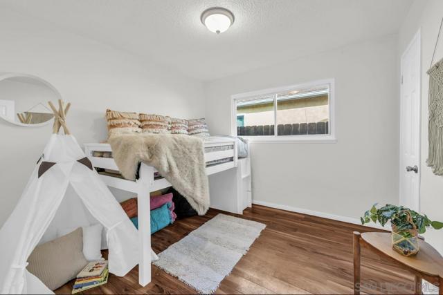 2801 Whitney Street, San Diego CA: https://media.crmls.org/mediaz/ae4cfc1d-f500-40b2-9ecf-dc03bf37ef85.jpg