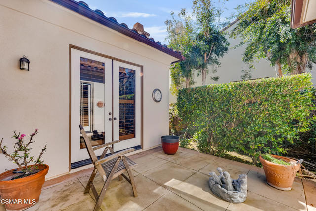 5199 Via Dolores, Newbury Park CA: https://media.crmls.org/mediaz/ae4dc336-f2e4-48af-8668-0ce010fa3e70.jpg