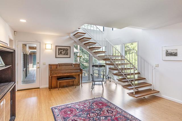 300 Cervantes Road, Portola Valley CA: https://media.crmls.org/mediaz/ae4dc757-c9c9-4e29-aed6-32f8520458fb.jpg