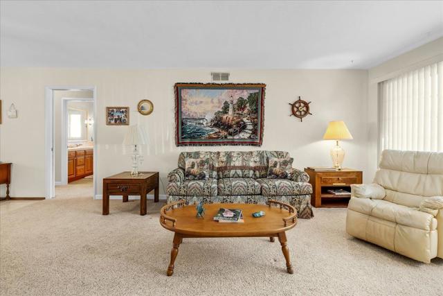 728 Spruce Avenue, Pacific Grove CA: https://media.crmls.org/mediaz/ae4dee16-96eb-4f90-a6ec-f9e57e49494f.jpg