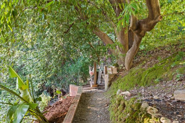 23185 Old Santa Cruz Highway, Los Gatos CA: https://media.crmls.org/mediaz/ae51784c-8cd1-4bad-9d94-10dd6cfbda27.jpg