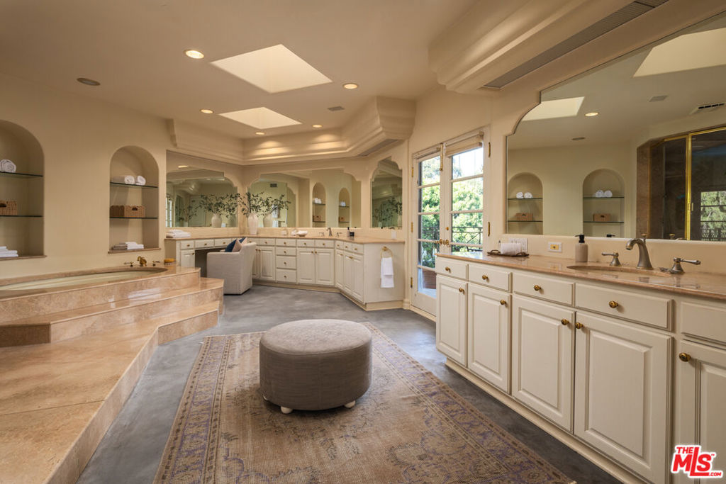 MLS #26854697 image #17