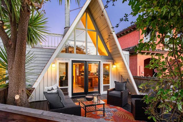 360 36th Avenue, Santa Cruz CA: https://media.crmls.org/mediaz/ae52b283-9ffc-41a9-9304-c2d2612a6aeb.jpg