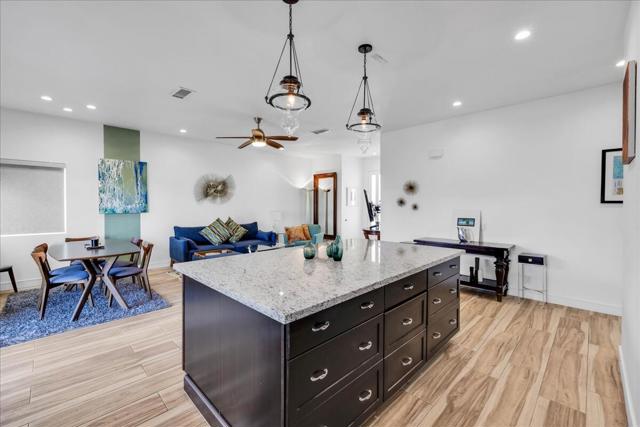 67350 W Chimayo Drive, Cathedral City CA: https://media.crmls.org/mediaz/ae53625d-7a58-481d-a369-de5ab8037804.jpg