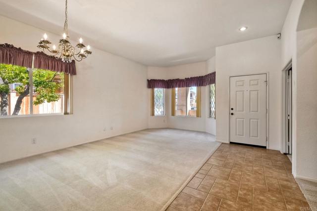Detail Gallery Image 6 of 34 For 1789 Clydesdale Ct, Oceanside,  CA 92057 - 3 Beds | 2 Baths