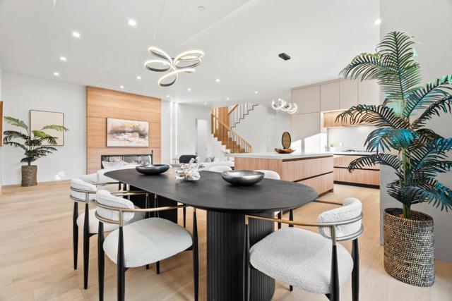 700 Farley Street, Mountain View CA: https://media.crmls.org/mediaz/ae53e019-85b4-4d0f-8083-23236f08d088.jpg