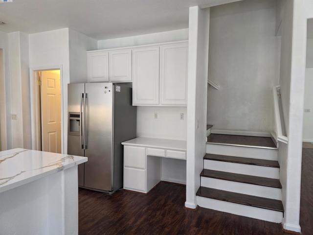 1906 Wilson Ct, Antioch CA: https://media.crmls.org/mediaz/ae54a48a-3e11-4133-9d83-2f2f54438d7e.jpg
