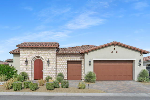 75144 Citadel Place, Indian Wells CA: https://media.crmls.org/mediaz/ae54abd0-cad8-43c7-9989-6274fa5fe1af.jpg