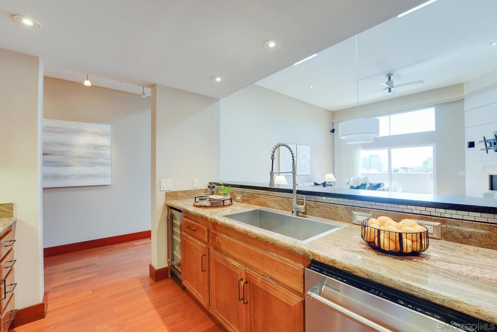 3990 Centre Street - photo 7