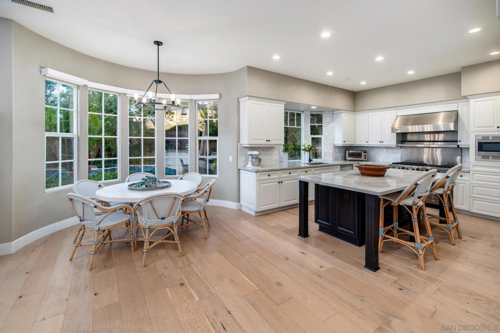 5012 Seagrove Cove - photo 18