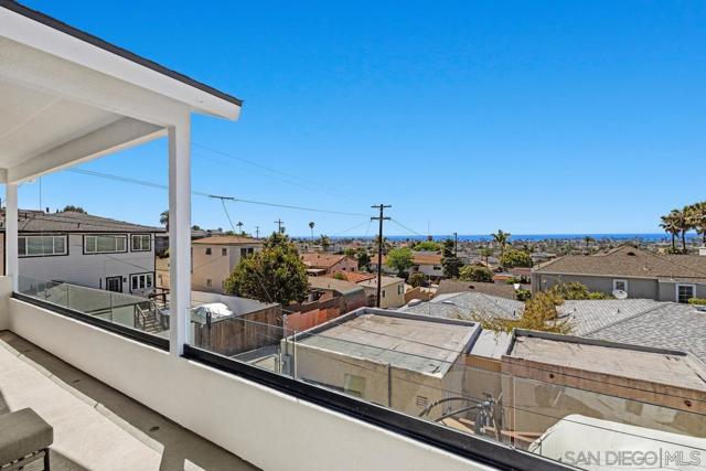 4467 Long Branch Ave, San Diego CA: https://media.crmls.org/mediaz/ae551d56-bf7d-49fe-93e0-22dd4eb8251d.jpg