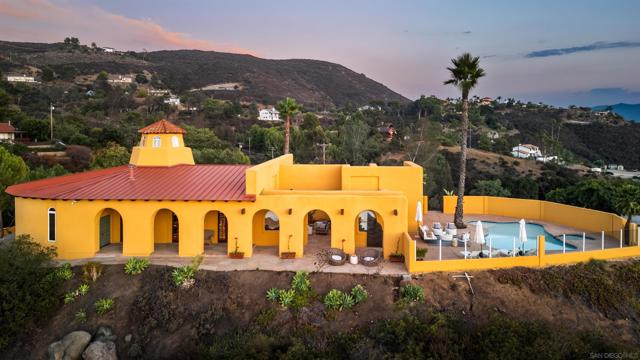 Image 30 of 35 For 3696 Alta Loma Dr