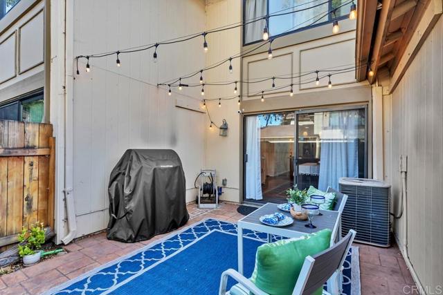 Detail Gallery Image 35 of 55 For 10226 Mirabel Ln, San Diego,  CA 92124 - 3 Beds | 2/1 Baths