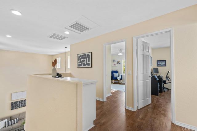 1281 Saint Helena Avenue, Chula Vista CA: https://media.crmls.org/mediaz/ae56458e-1ba4-4031-a8ec-f968be9cb0ca.jpg