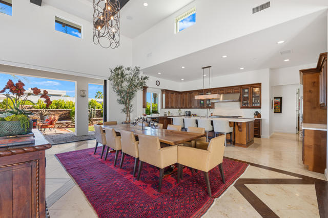 Image 18 of 83 For 2 Diamond Court