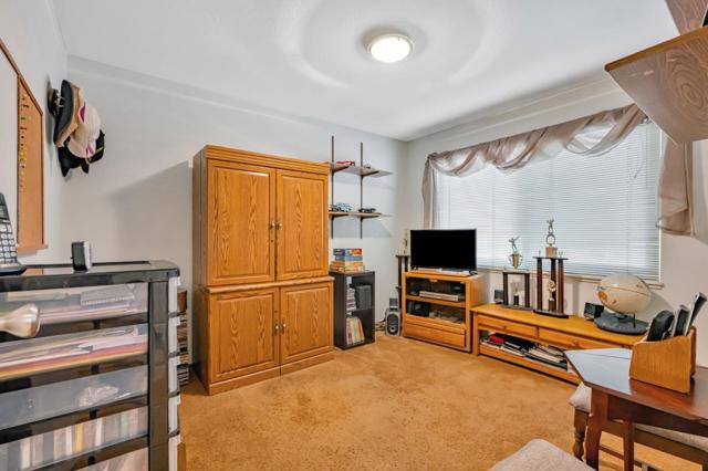 2941 Fleetwood Drive, San Bruno CA: https://media.crmls.org/mediaz/ae5777ef-71fb-4787-a6af-1fd28d7ba08f.jpg