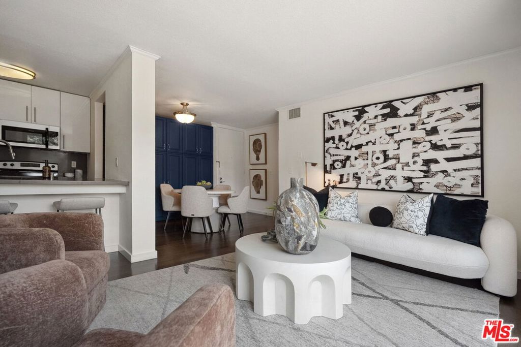 141 S Clark Drive #409