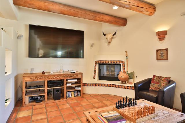 187 Verbena Dr, Borrego Springs CA: https://media.crmls.org/mediaz/ae583812-be2f-4393-a508-f67fd441d1d7.jpg