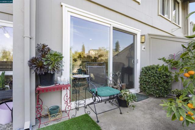 Image 17 of 31 For 1155 Kenwal Road  D