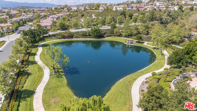 29266 Pilgrim Court, Valencia CA: https://media.crmls.org/mediaz/ae59567c-f8a3-47d4-b180-38b3b2c4b0b8.jpg