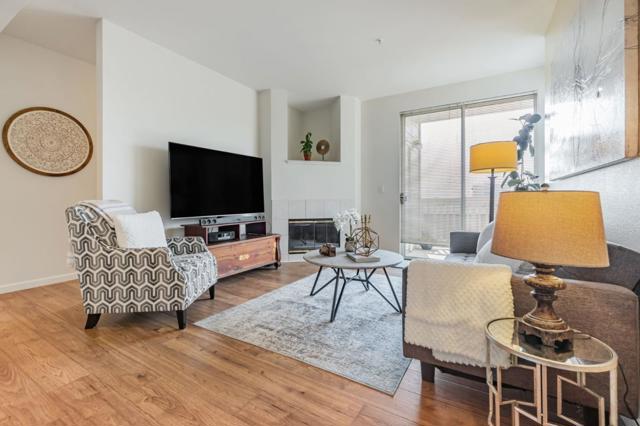 1400 El Camino Real, South San Francisco CA: https://media.crmls.org/mediaz/ae599bca-ada8-4eed-83e4-627b1b232095.jpg