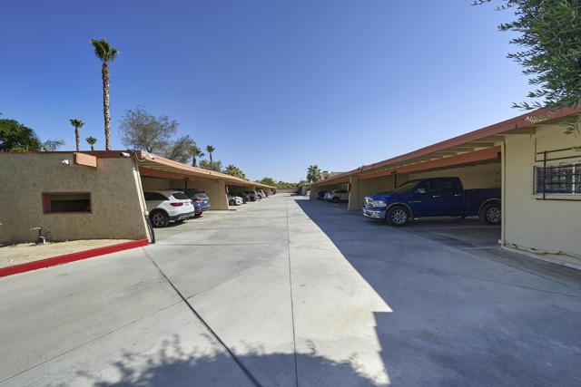 1407 N Sunrise Way #18, Palm Springs, CA 92262