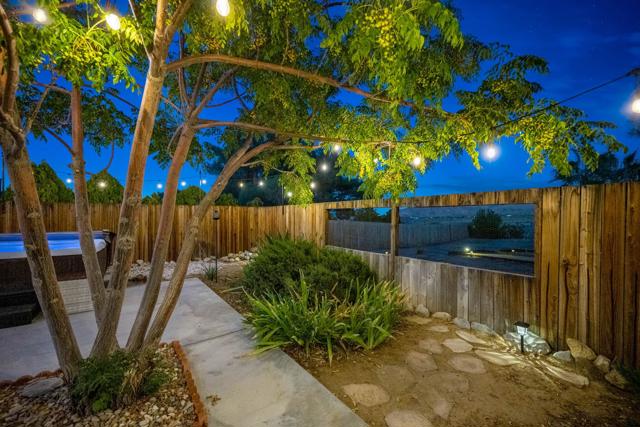 8799 Palomar Avenue, Yucca Valley CA: https://media.crmls.org/mediaz/ae5dd176-4b70-43ab-a019-bad35b9b8cb5.jpg
