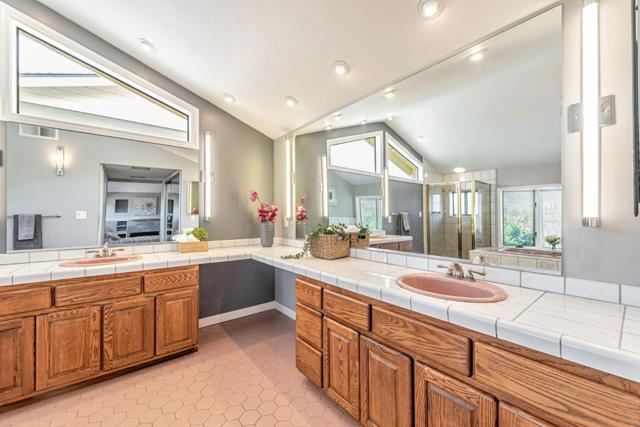 1881 Grand Teton Drive, Milpitas CA: https://media.crmls.org/mediaz/ae5debdc-fa74-417d-9a77-27866f23ceb1.jpg