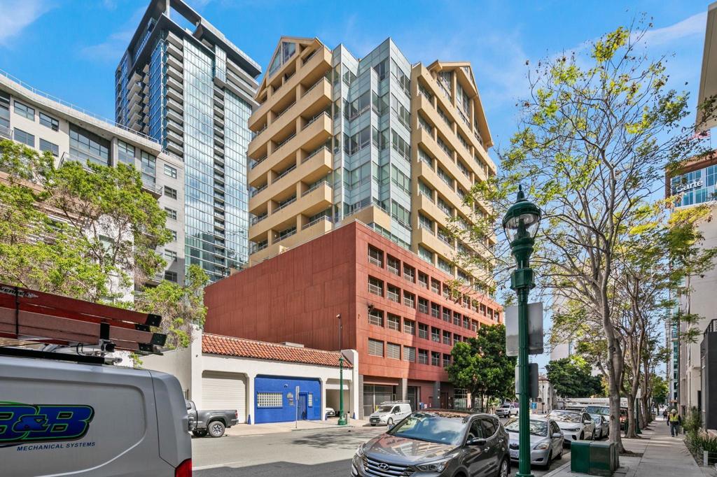 350 Ash St - photo 4