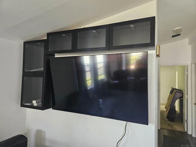10880 Highway 67, Lakeside CA: https://media.crmls.org/mediaz/ae5e5bfc-2eea-4c55-961a-283d31a181b7.jpg
