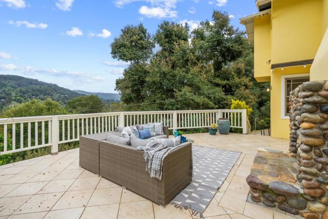 18101 Idylwild Road, Los Gatos CA: https://media.crmls.org/mediaz/ae5ecc1b-d9b9-41d7-8e63-86a6a37a1a1d.jpg