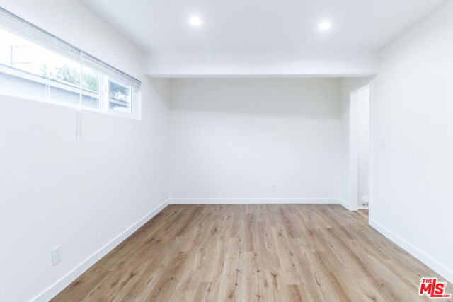 2602 Carnegie Lane, Redondo Beach CA: https://media.crmls.org/mediaz/ae5ef74c-0b5b-4953-9ae8-65f332db543d.jpg