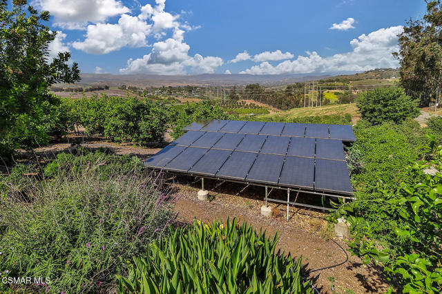 10255 Presilla Road, Santa Rosa CA: https://media.crmls.org/mediaz/ae6013fd-12ea-4326-a550-f30505e904f3.jpg