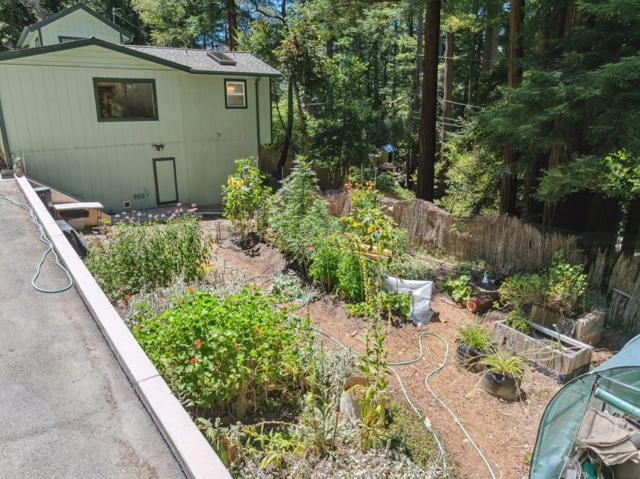 12256 La Lena Street, Felton CA: https://media.crmls.org/mediaz/ae604701-091c-437d-b386-c3a214c47561.jpg