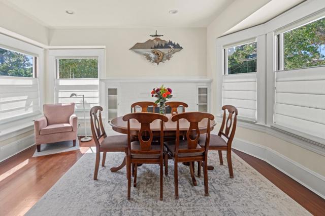 311 Walnut Street, Pacific Grove CA: https://media.crmls.org/mediaz/ae60ef38-cb4d-4e00-a94a-52fad46bd0ec.jpg