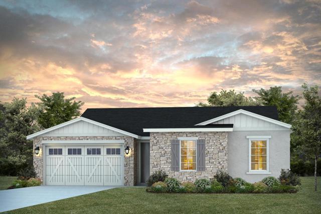 3074 Arroyo Drive, Marina CA: https://media.crmls.org/mediaz/ae6136ae-89c2-4680-b629-37d6b382f415.jpg