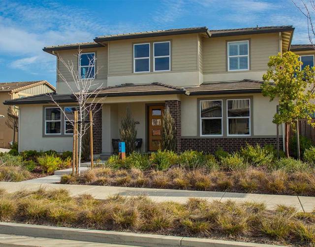 2426 Lake Club, Fairfield CA: https://media.crmls.org/mediaz/ae618738-049a-401a-acdc-15cc23c9d77c.jpg