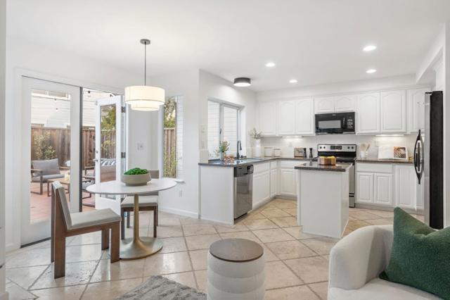 445 Mcdonnel Road, Alameda CA: https://media.crmls.org/mediaz/ae621a6e-f3d2-47d3-b552-b07bf8c49f1f.jpg