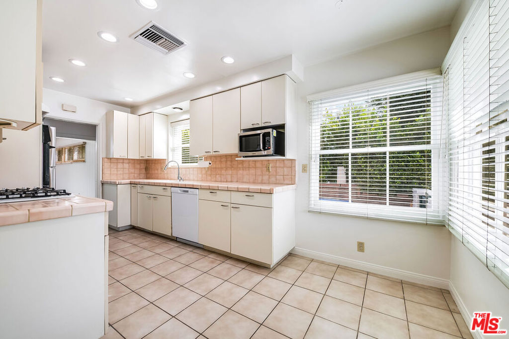 MLS #25619529 image #6