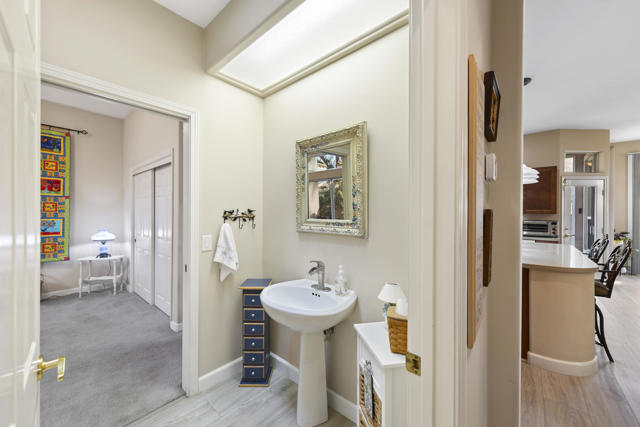 78108 Foxbrook Lane, Palm Desert CA: https://media.crmls.org/mediaz/ae636617-dfda-4f5d-8195-bb8c3afc6d75.jpg