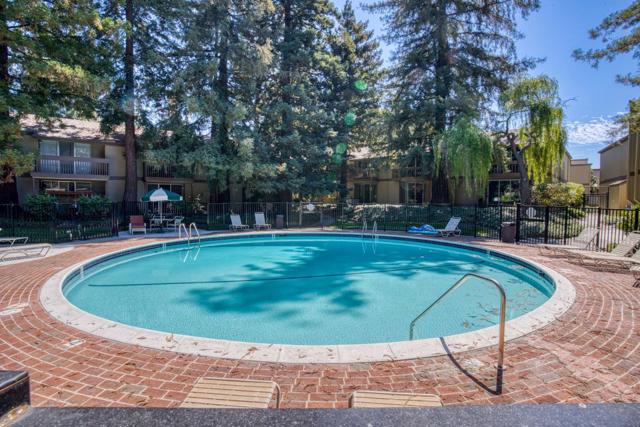 505 Cypress Point Drive, Mountain View CA: https://media.crmls.org/mediaz/ae640084-80ae-402a-b08b-d947997f1536.jpg