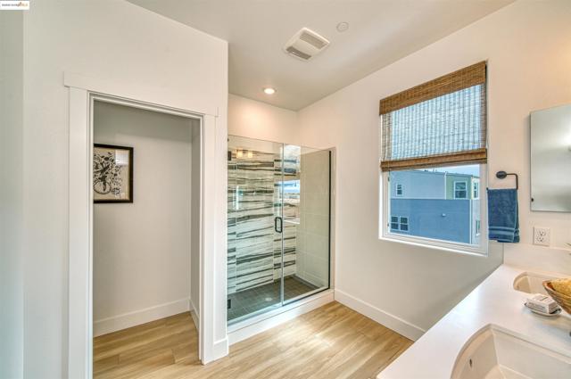 28973 Parkwood Lane, Hayward CA: https://media.crmls.org/mediaz/ae6466fc-145a-45e3-82c3-08818dd851e8.jpg