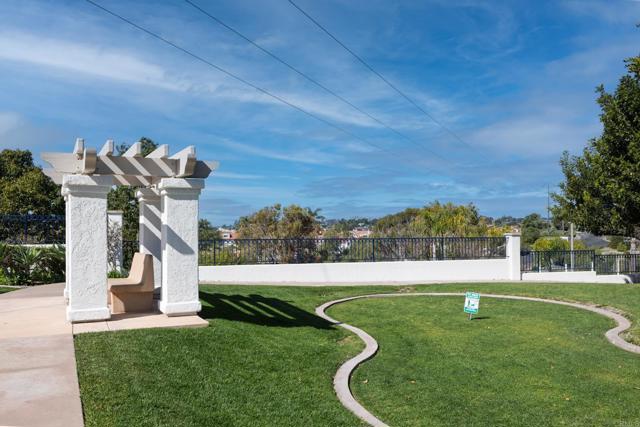 Detail Gallery Image 5 of 31 For 2395 Rancho Del Oro Rd #30,  Oceanside,  CA 92056 - 2 Beds | 2 Baths