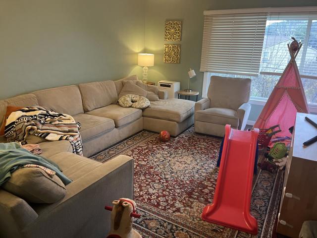 112 42nd Avenue, San Mateo CA: https://media.crmls.org/mediaz/ae66cbe7-d42a-4578-bb34-416c34e8f942.jpg