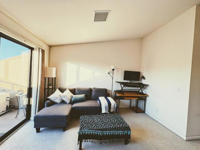 400 N 1st Street, San Jose CA: https://media.crmls.org/mediaz/ae6a7309-7f42-498e-95ea-9d27ac148b5f.jpg