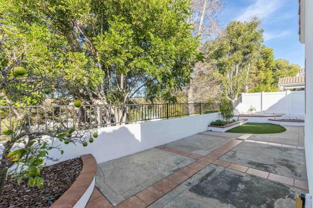 Detail Gallery Image 37 of 47 For 6012 Piros Way, Oceanside,  CA 92056 - 2 Beds | 2/1 Baths