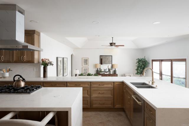 15017 Skyridge Road, Poway CA: https://media.crmls.org/mediaz/ae6d5883-7652-4e71-98c8-1f72cfa7a05e.jpg
